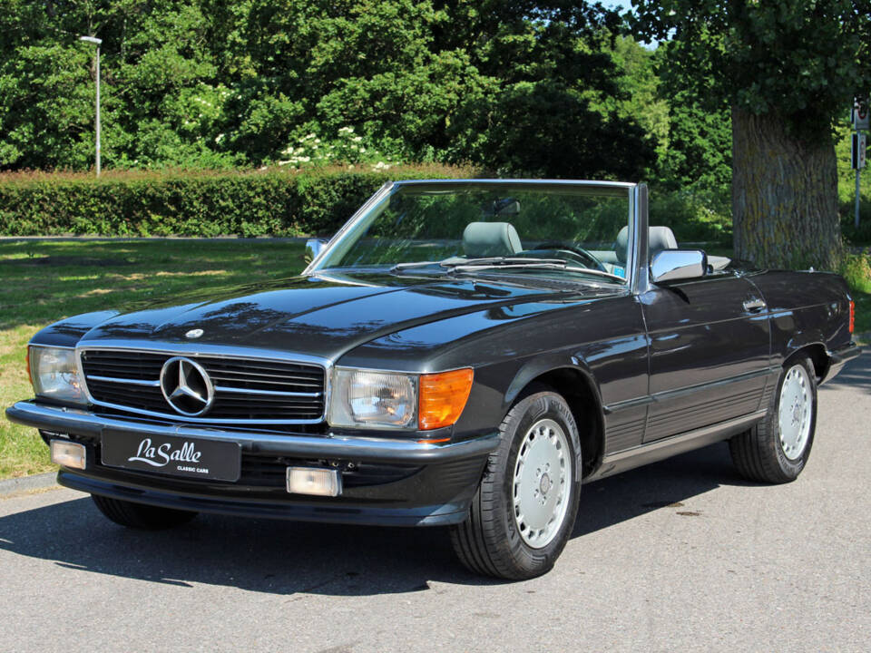 Image 3/23 of Mercedes-Benz 560 SL (1987)