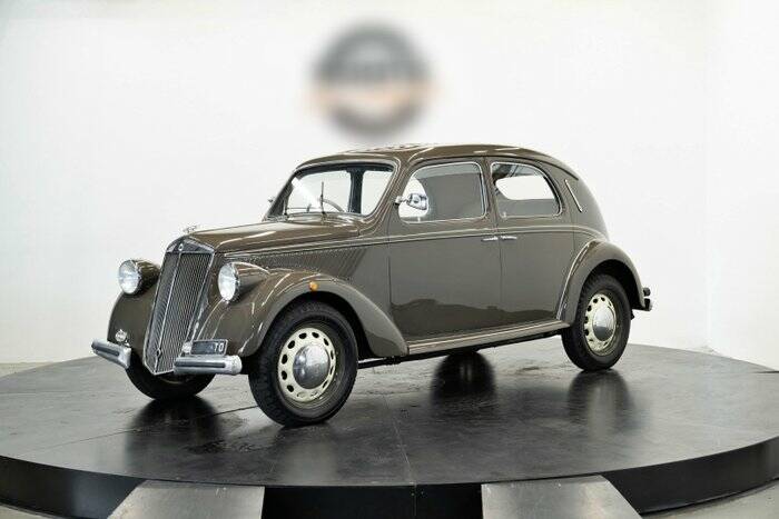 Image 1/7 of Lancia Ardea (1952)