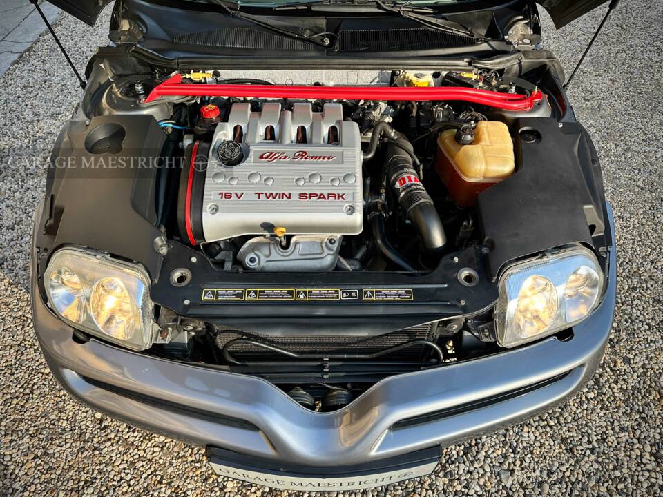 Bild 31/98 von Alfa Romeo Spider 2.0 Twin Spark (1999)