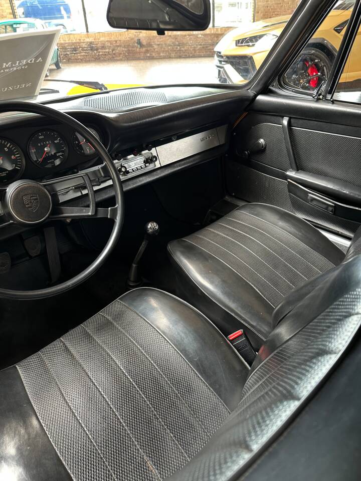 Image 24/25 of Porsche 912 (1967)