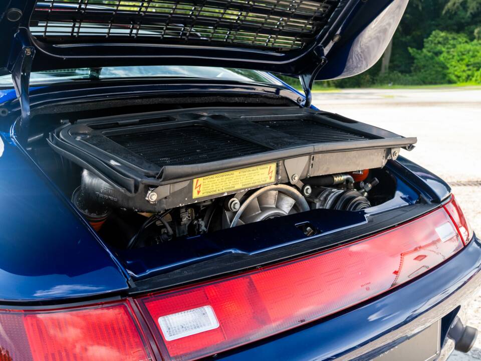 Image 31/31 of Porsche 911 Turbo (1995)