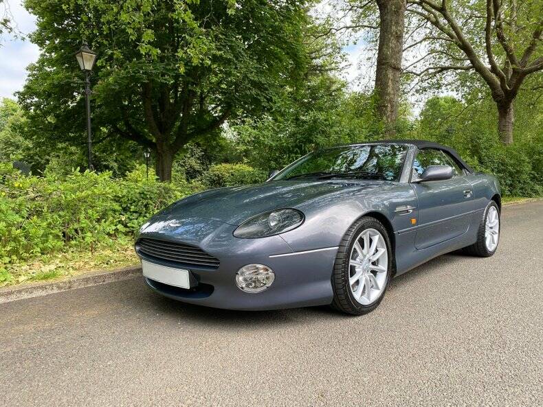 Bild 4/50 von Aston Martin DB 7 Vantage Volante (2002)