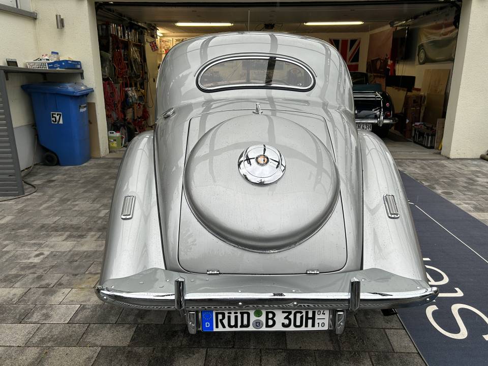 Image 6/28 of Bristol 400 (1949)