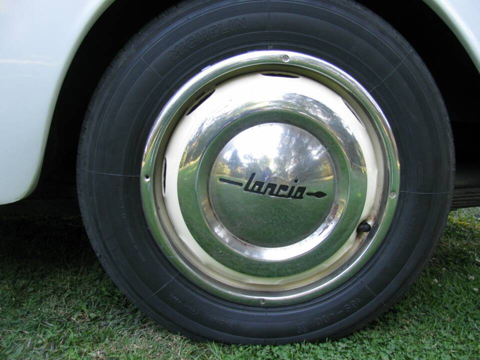 Image 12/31 of Lancia Flaminia GT Touring (1961)