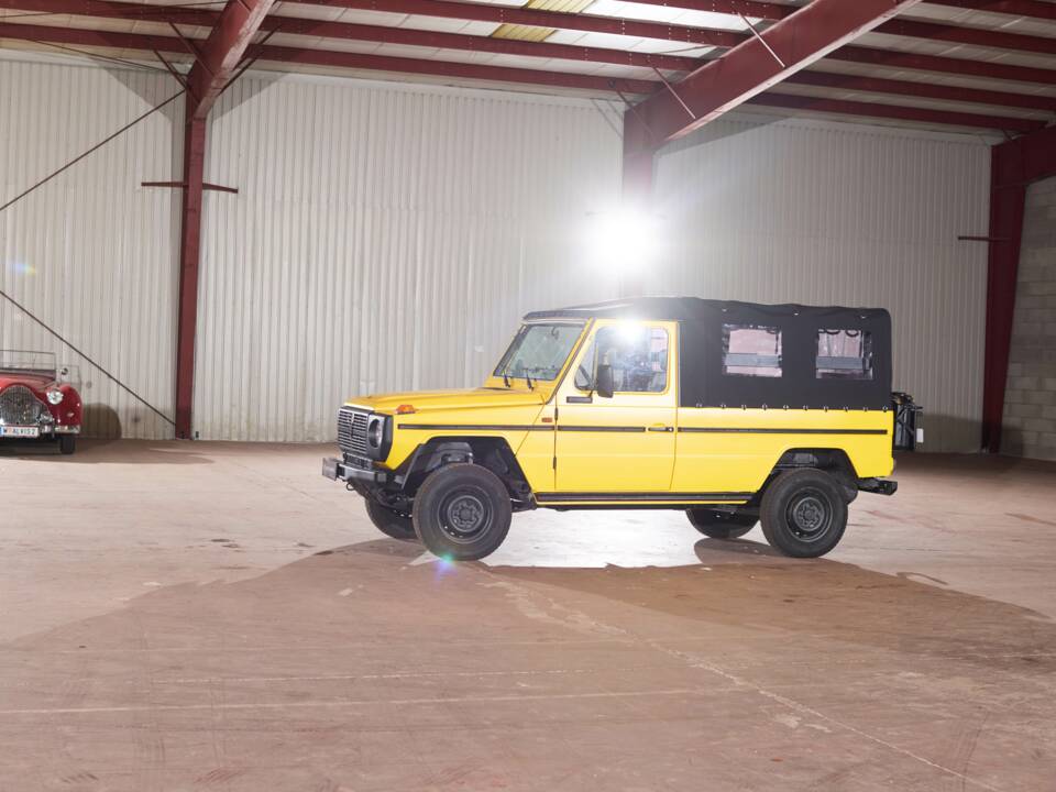 Image 8/43 of Steyr-Puch 230 GE (LWB) (1993)