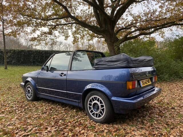 Image 3/24 of Volkswagen Golf I Cabrio GLi 1.8 (1991)