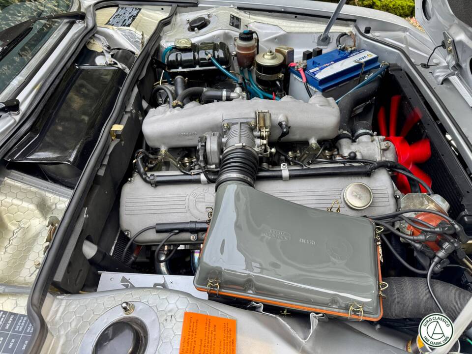 Bild 39/51 von BMW 3,0 CSi (1975)