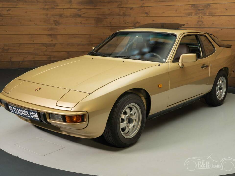 Image 5/8 of Porsche 924 (1983)