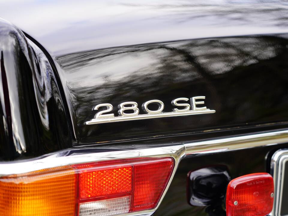 Afbeelding 9/14 van Mercedes-Benz 280 SE 3,5 (1970)