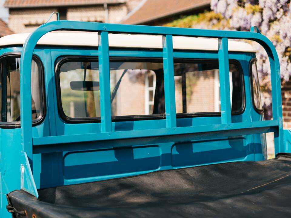 Image 10/20 of Toyota Land Cruiser FJ 45 (1976)