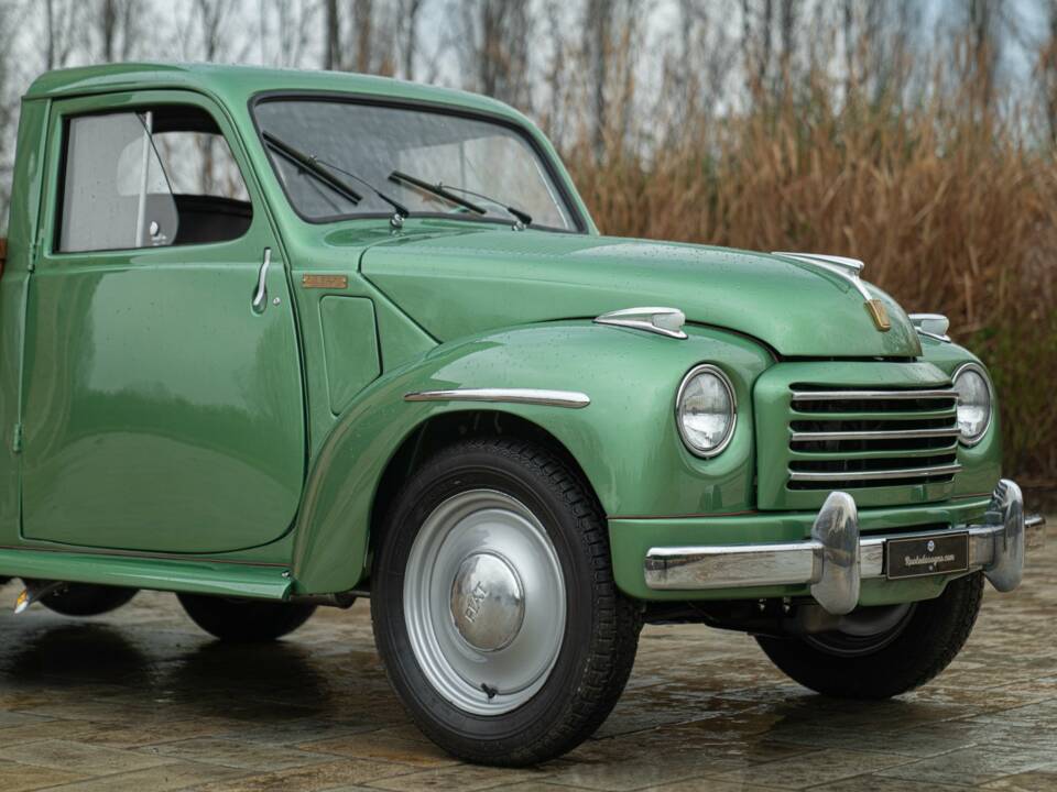 Bild 14/50 von FIAT 500 C Furgonato (1951)