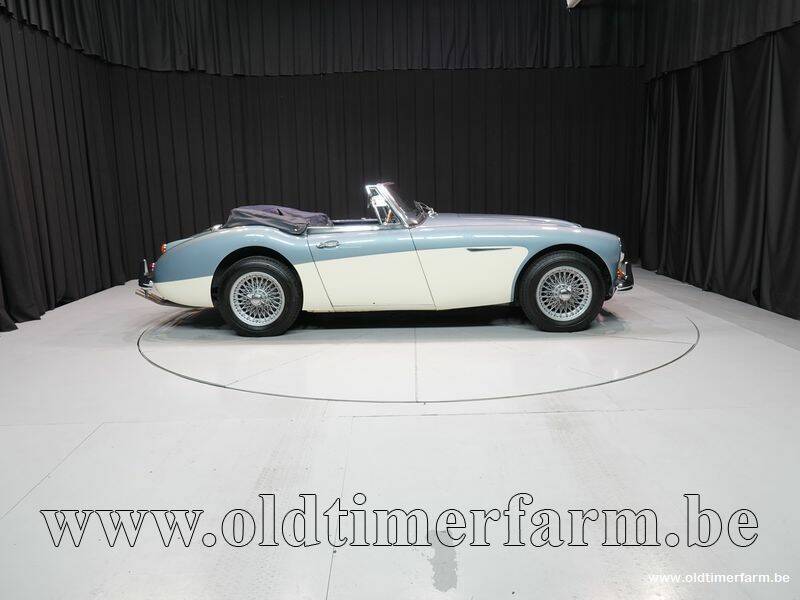 Image 8/15 of Austin-Healey 3000 Mk III (BJ8) (1967)