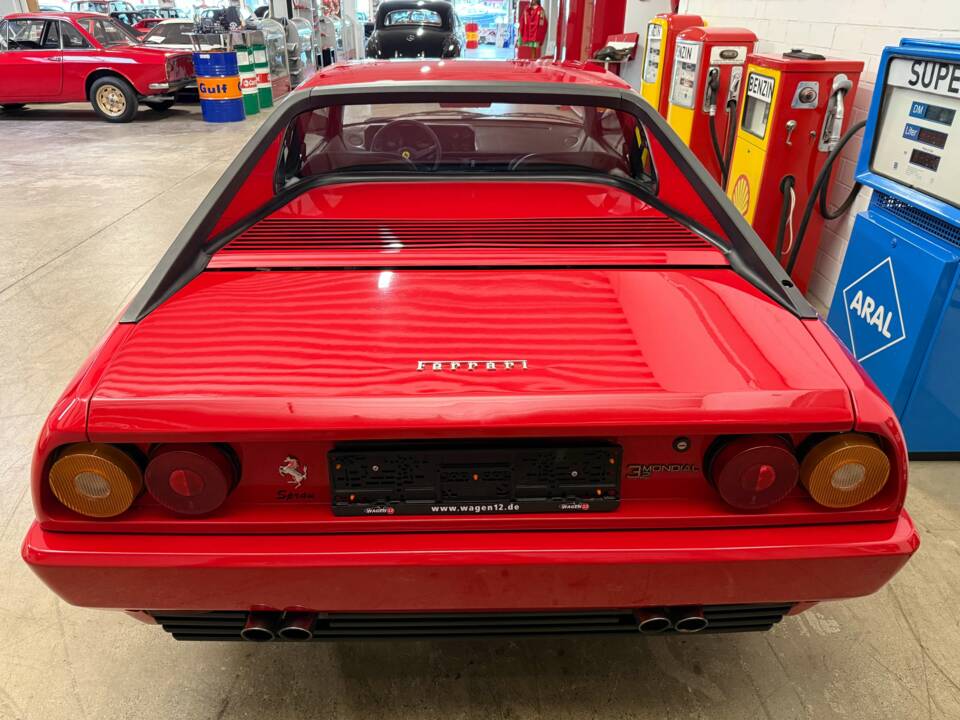 Bild 17/19 von Ferrari Mondial 3.2 (1987)