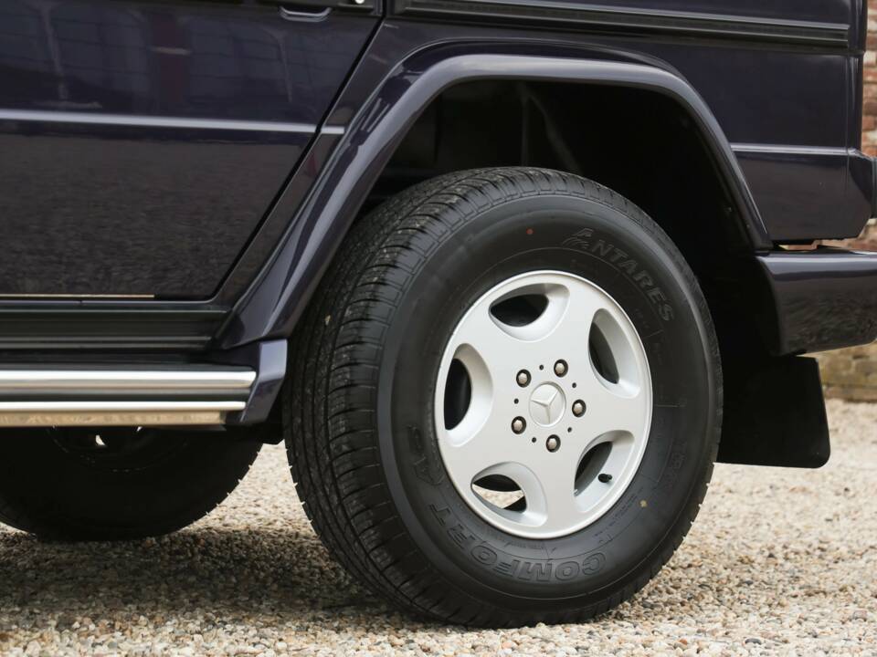 Bild 45/50 von Mercedes-Benz 500 GE (1993)