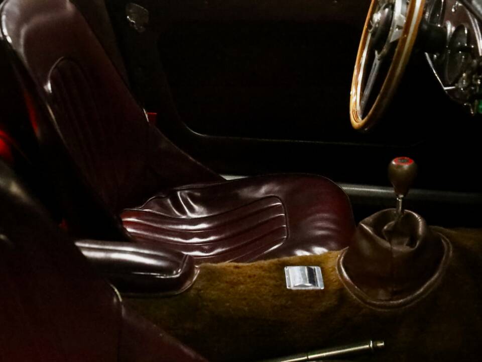 Image 30/50 of Austin-Healey 3000 Mk II (BN7) (1962)