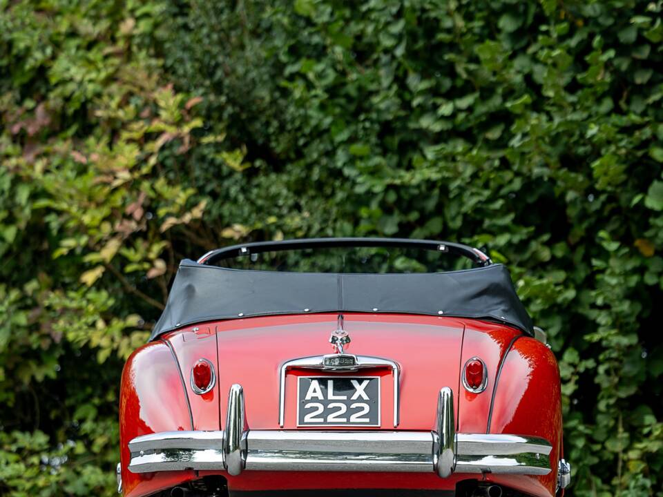 Afbeelding 7/50 van Jaguar XK 150 DHC (1959)