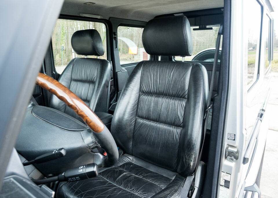 Bild 2/8 von Mercedes-Benz G 400 CDI (lang) (2001)