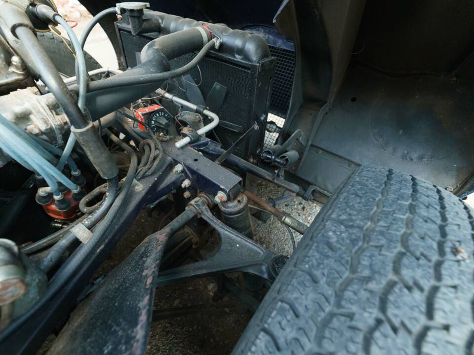 Image 30/35 de Jaguar E-Type (1968)