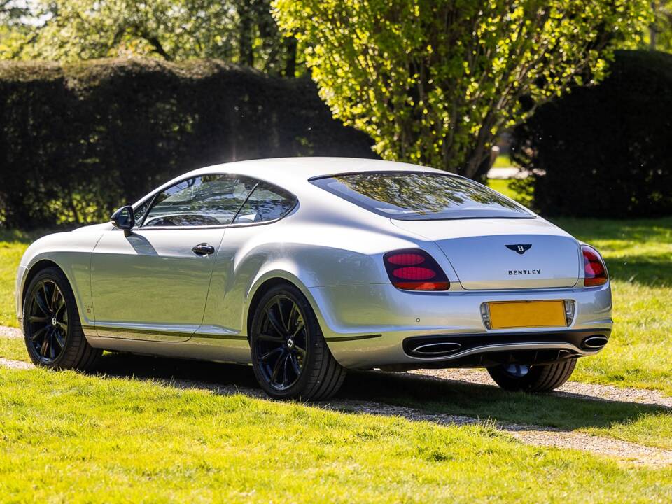 Image 3/46 of Bentley Continental Supersports (2010)