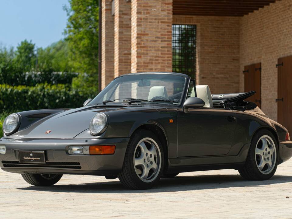 Immagine 1/50 di Porsche 911 Carrera 4 (1990)