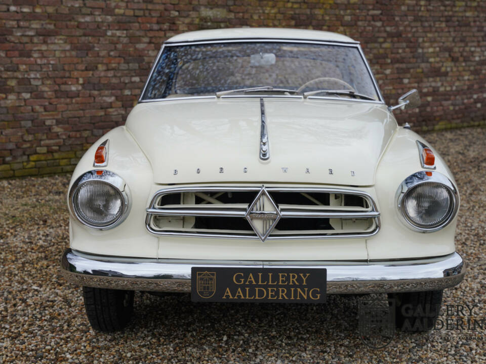 Imagen 34/50 de Borgward Isabella Coupe (1957)