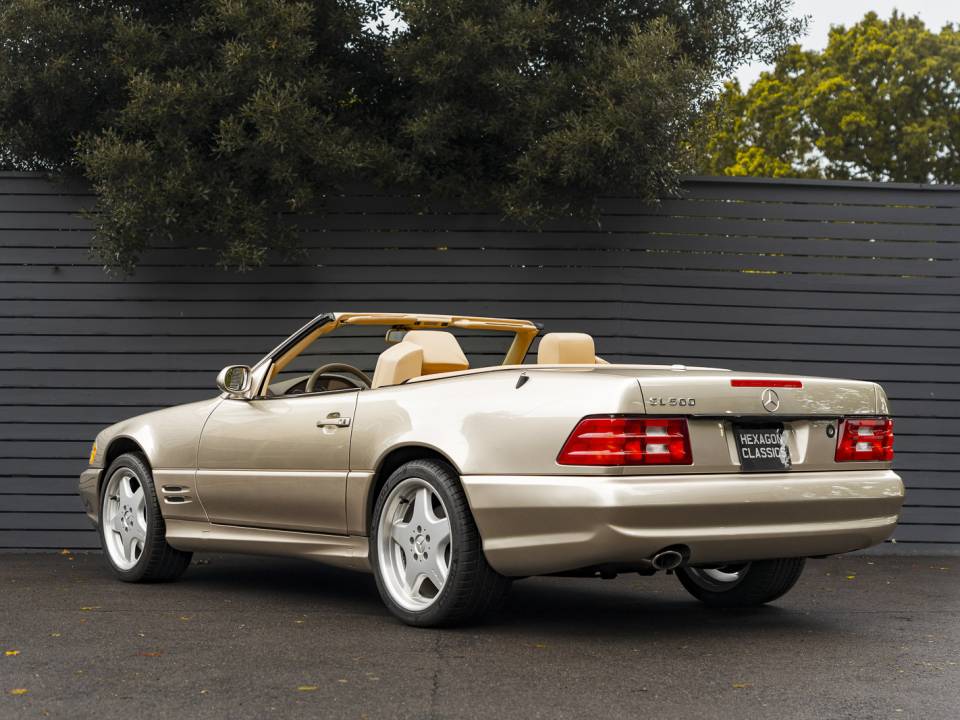 Immagine 3/38 di Mercedes-Benz SL 500 (2001)