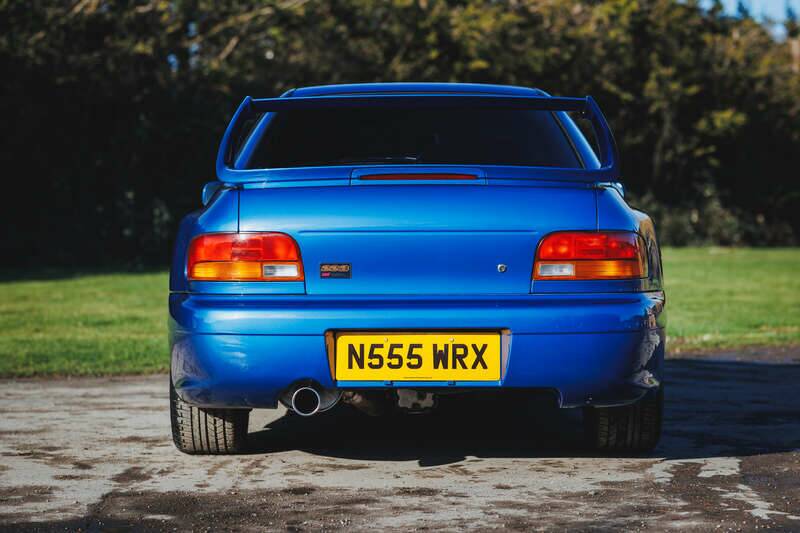 Image 8/11 of Subaru Impreza 22B-STi (1998)