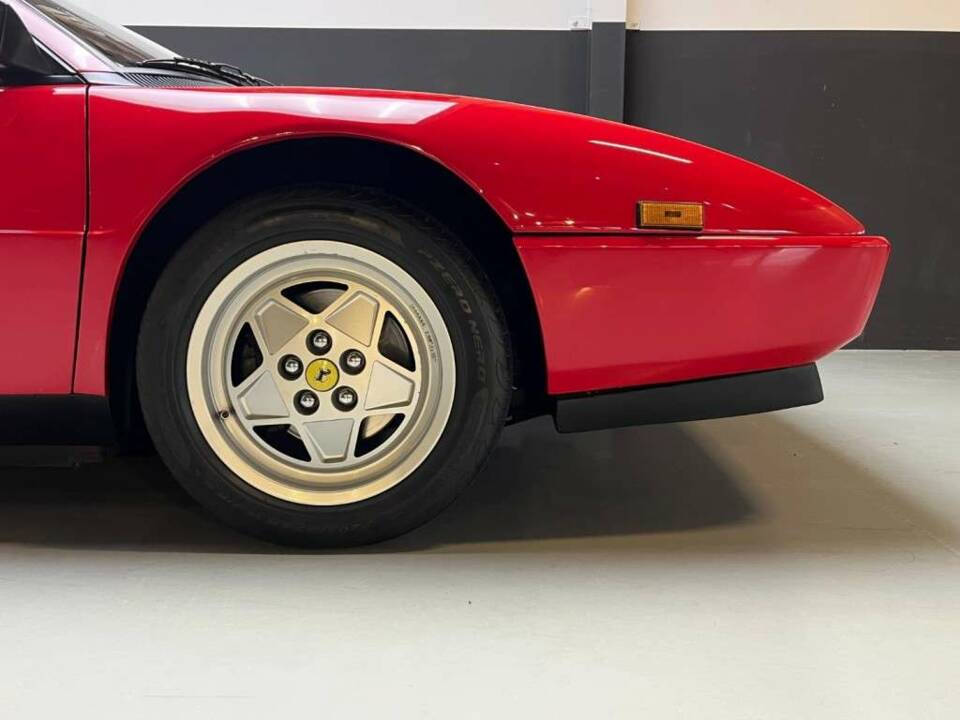 Bild 14/50 von Ferrari Mondial T (1990)