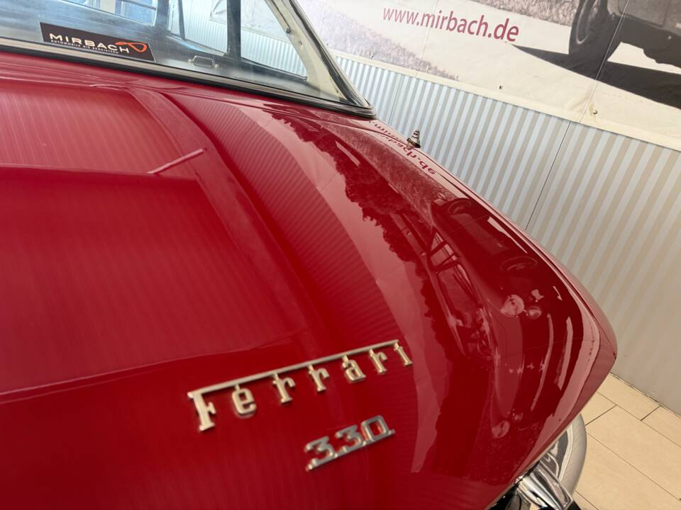 Bild 13/18 von Ferrari 330 GTC (1968)