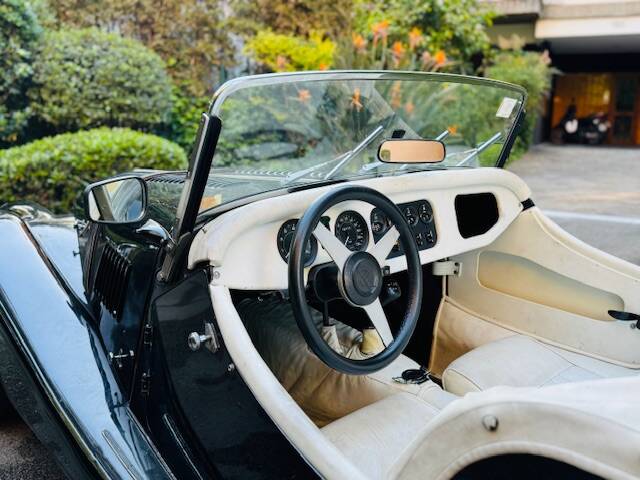 Image 17/18 of Morgan 4&#x2F;4 1600 (1985)