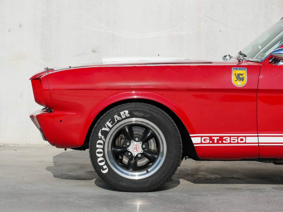 Image 3/50 of Ford Shelby GT 350 (1965)