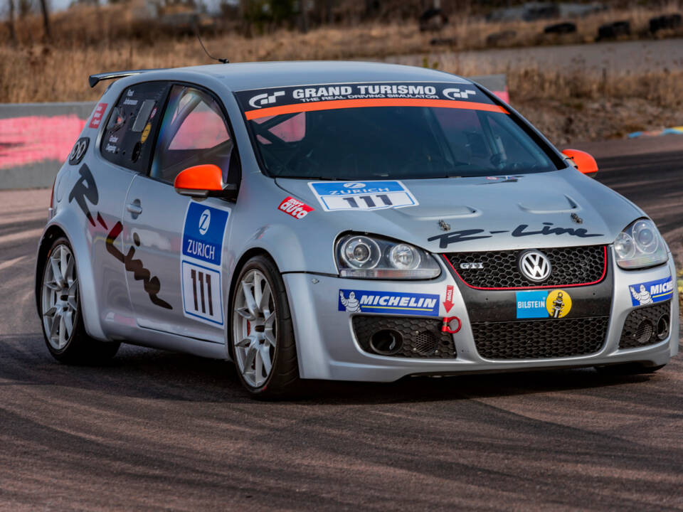 Image 3/15 of Volkswagen Golf V GTI (2007)