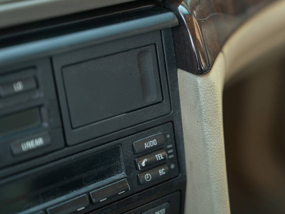 Imagen 38/50 de BMW 725tds (1997)