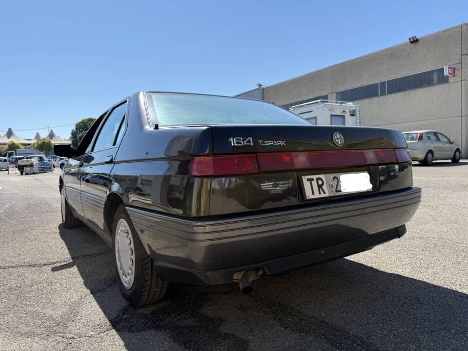 Image 5/20 de Alfa Romeo 164 2.0 (1991)
