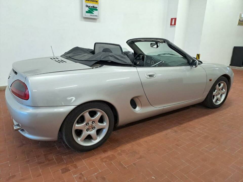 Immagine 24/50 di MG F 1.8i (1998)