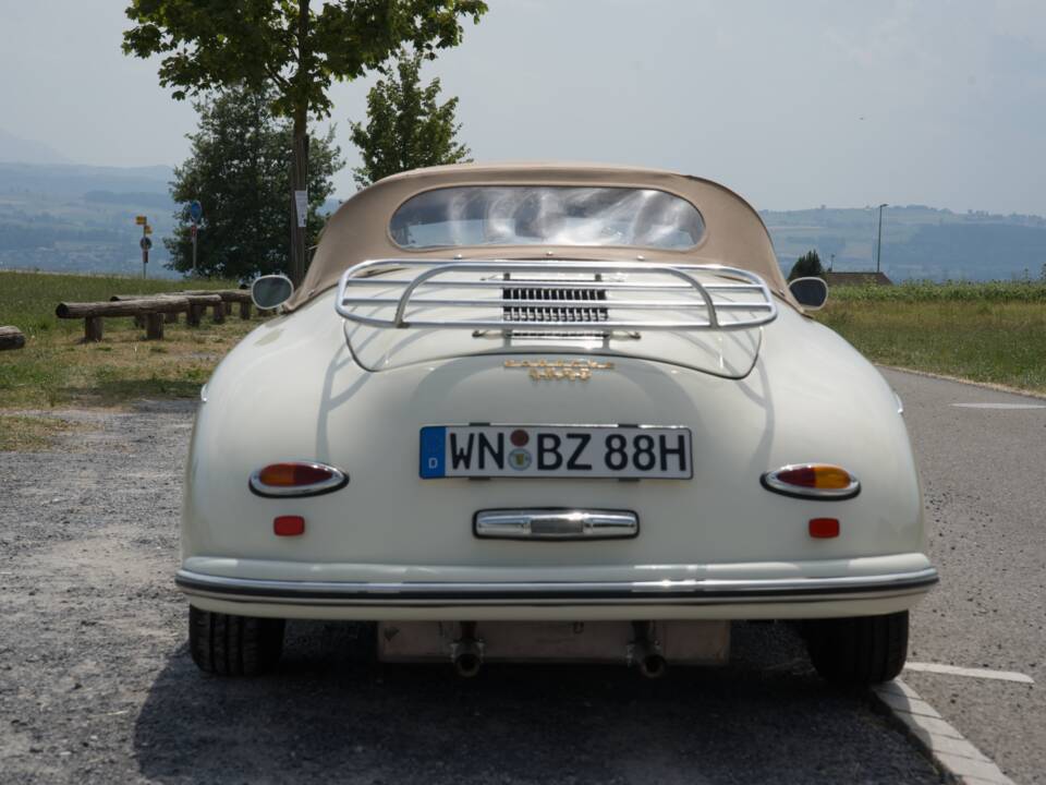 Immagine 28/49 di RCH Replicar Hellas 356 Speedster Sport (1973)