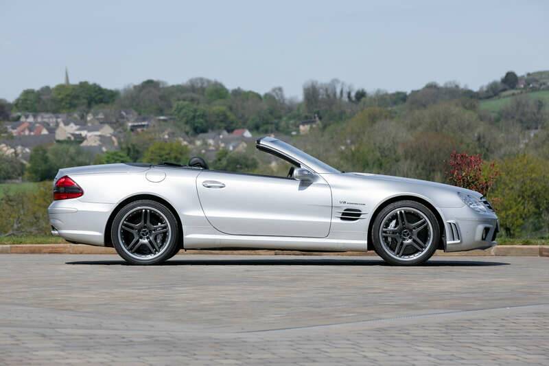 Image 5/40 de Mercedes-Benz SL 55 AMG (2007)