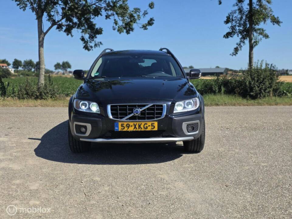 Image 7/34 of Volvo XC70 D5 (2008)