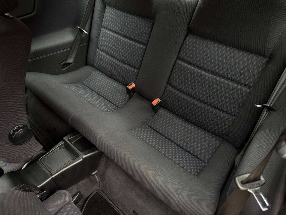 Bild 19/40 von Volkswagen Corrado 2.0 16V (1991)
