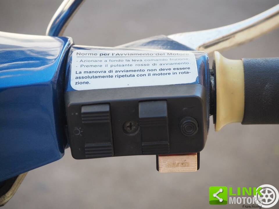 Bild 33/33 von Piaggio Vespa PX 150 E (1995)
