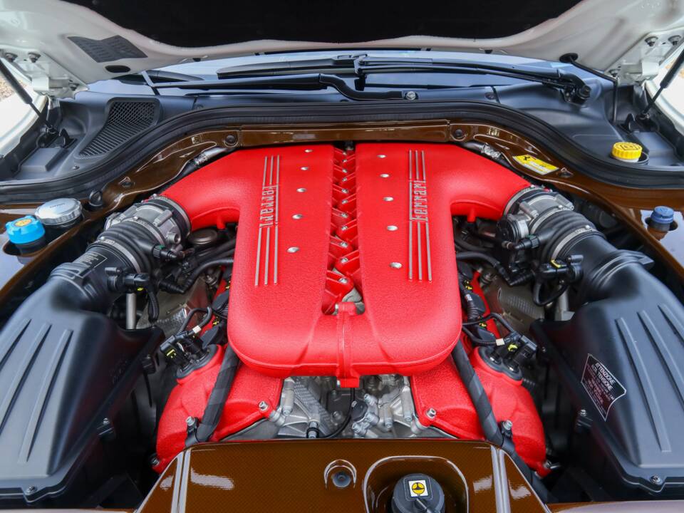 Image 18/50 de Ferrari 599 GTO (2011)