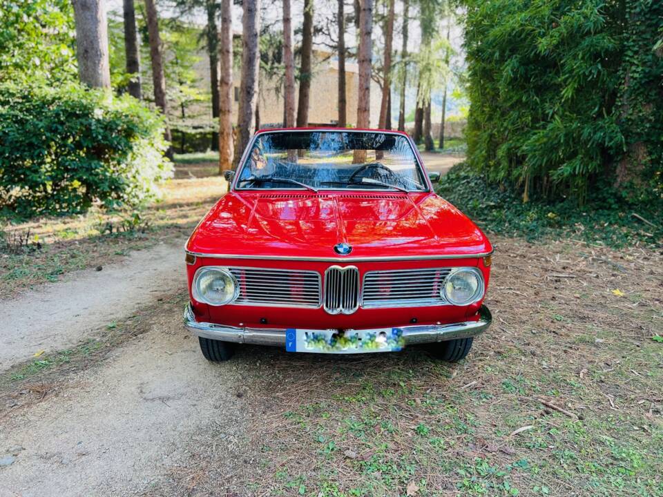 Image 4/142 of BMW 1600 Convertible (1970)