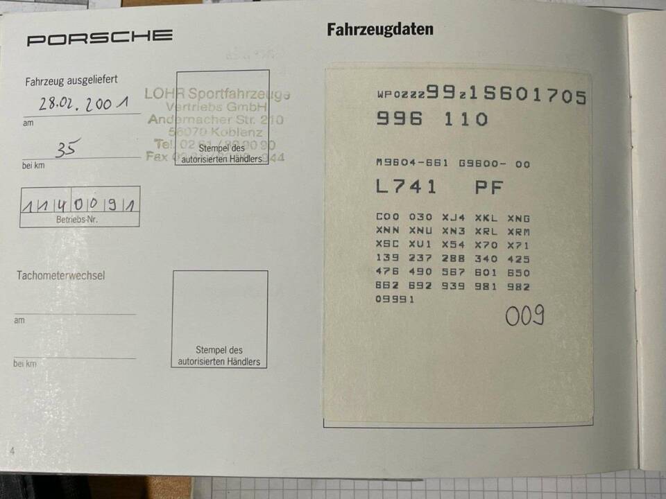 Imagen 18/20 de Porsche 911 Carrera (2001)