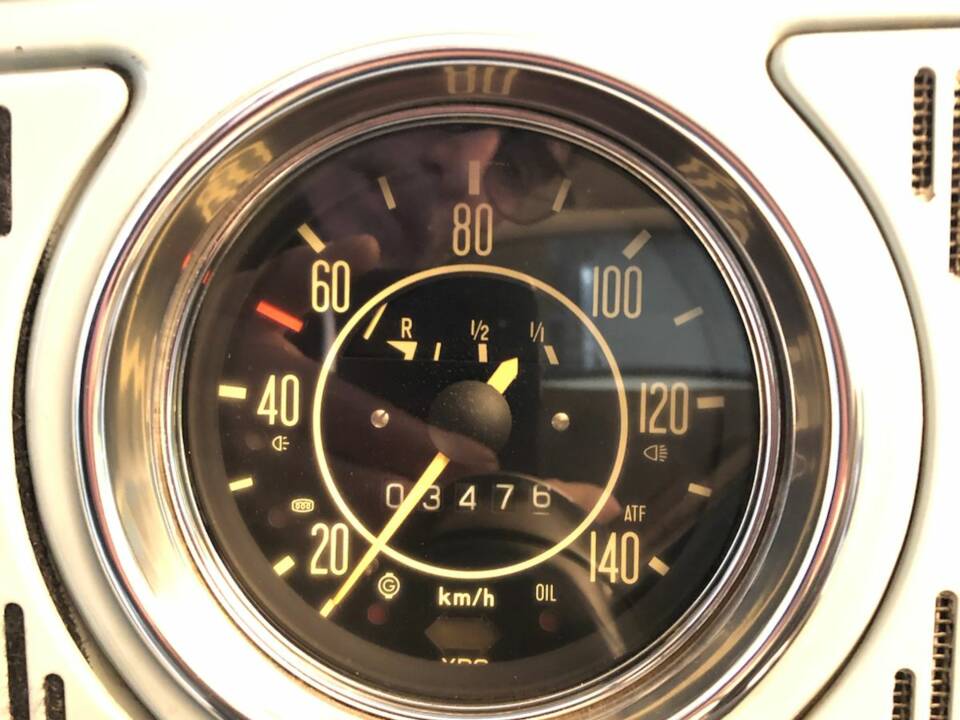 Image 9/25 of Volkswagen Beetle 1200 (1969)