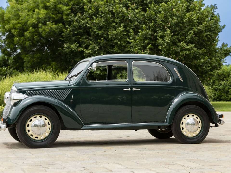 Image 4/50 of Lancia Ardea (1949)