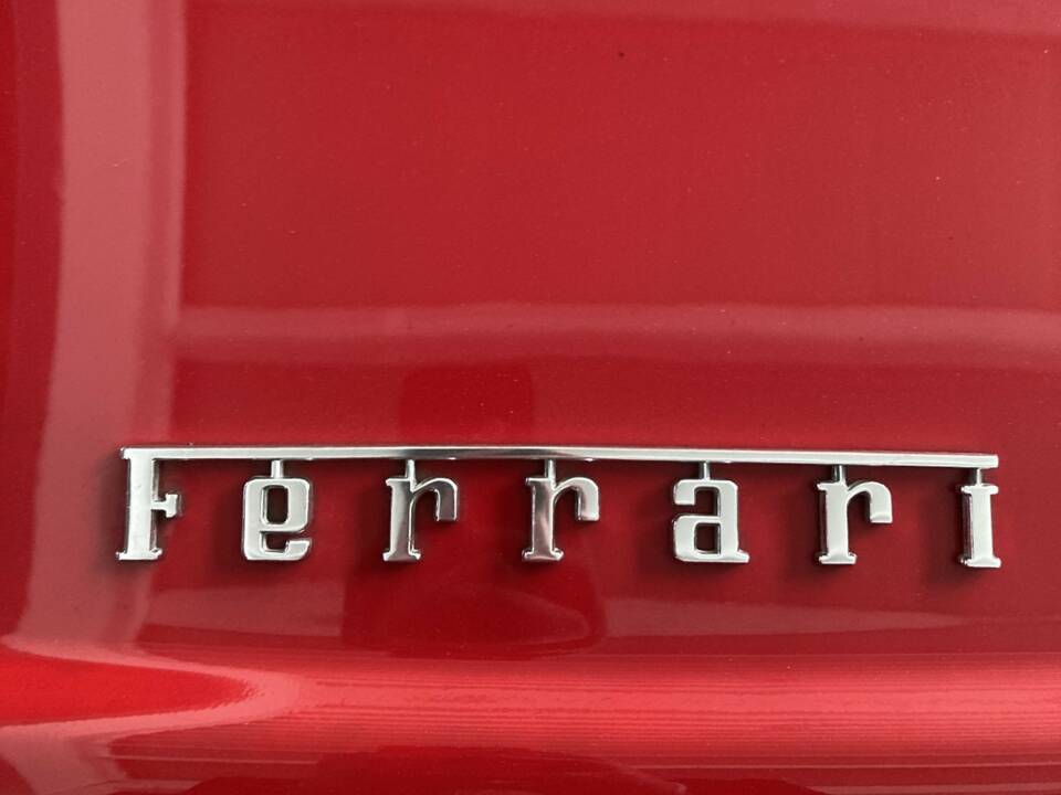 Bild 7/9 von Ferrari 550 Maranello (1996)