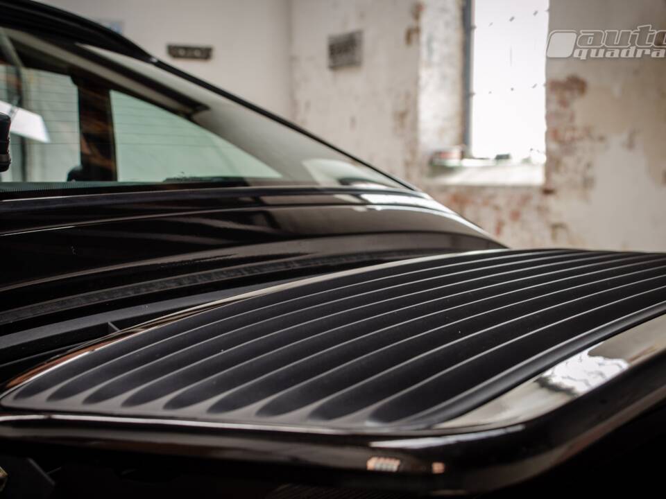 Image 18/23 of Porsche 911 Carrera (1995)
