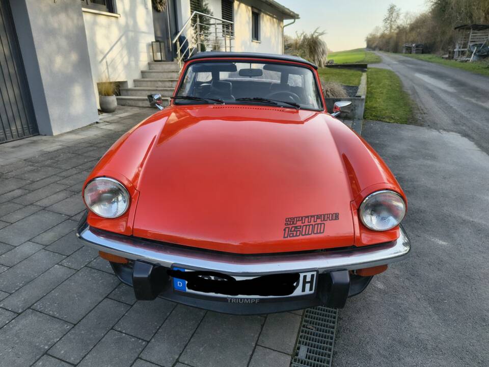 Image 3/8 de Triumph Spitfire 1500 (1979)