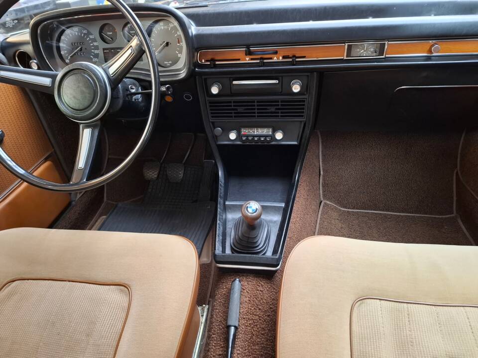 Bild 16/29 von BMW 2500 (1972)