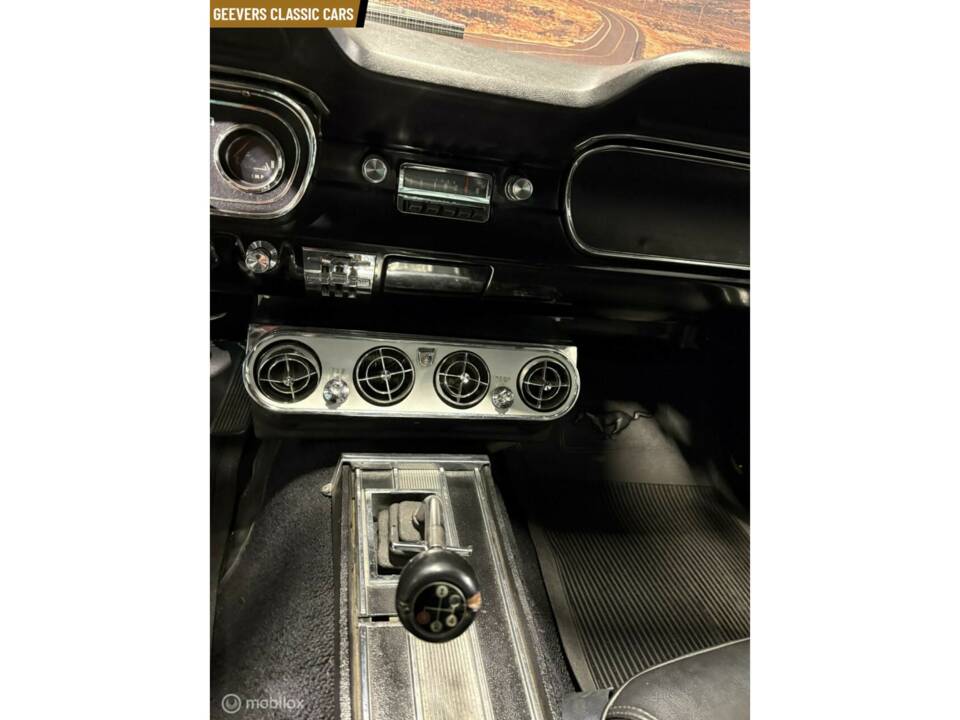 Image 29/50 de Ford Mustang 289 (1965)